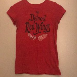 Detroit Red Wings NHL shirt